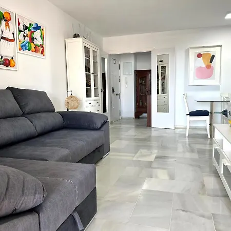 Carihuela Experience * Τορρεμολίνος